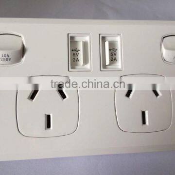 Переключатель на стене с USB