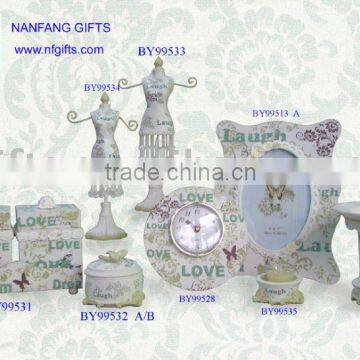 Polyresin lady jewelry holder, polyresin love giftbox, polyresin ocean candle holder