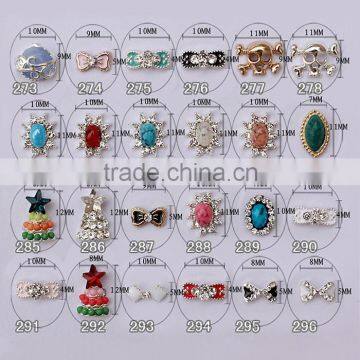China Supplier Top Quality 3d Diamond Alloy Nail Art Decoration