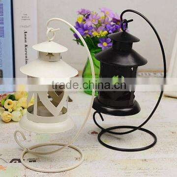 Heart shaped classical hollow candlestick metal candle holder, hanging wrought iron candlestick for home decoration