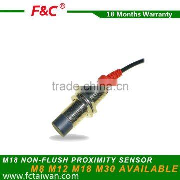 M18 360 degree LED View DC10-30V NPN NC Non-shield proximity sensor