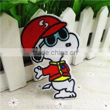 custom made cartoon character Snoopy with baseball garment embroidery patches