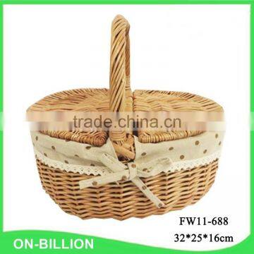 Woven Wicker Material Food Hamper With Foldable Lid photo-3