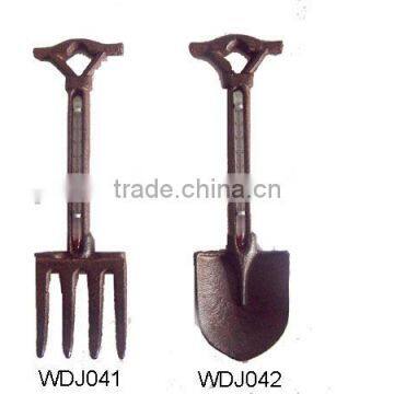 Antique Cast Iron Spade Indoor Home Decoration Wall Thermometer photo-2