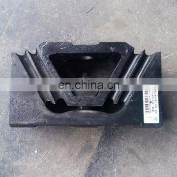 Sinotruk HOWO Engine Spare Parts WG9725593031 Howo Engine Rubber Support photo-2
