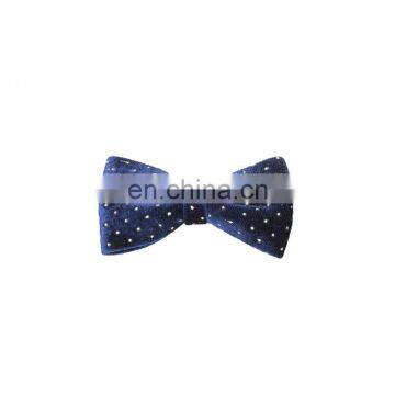 New Autumn and Winter Pet Ornaments British Style Flannel Texture Bright Diamond Dog Bow Tie Cat Bow Tie