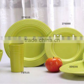 Plain color green melamine tableware kitchenware sets for restaurants