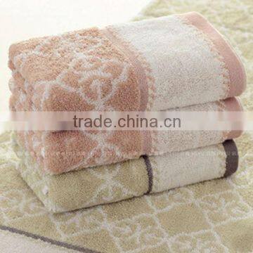 half zero twist towel with border
