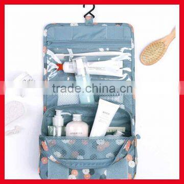 New Arrival Wholesale Hanging Folding Toiletry Bag photo-4