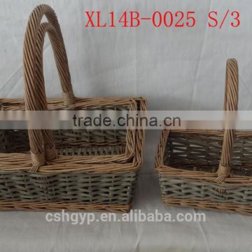 Attractive woodchip basket