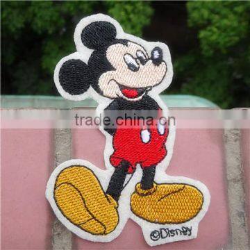 Hot selling cartoon character embroidery patches in wholesale