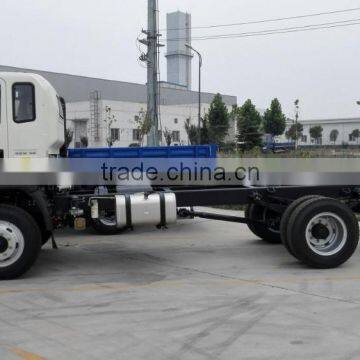 SINOTRUK HOWO 4X2 RHD 8 Ton Light Truck Chassis For Oil Tank Truck photo-2