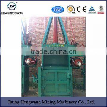High Quality Vertical Hydraulic Waste Paper Baler Machine photo-3
