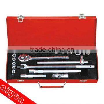 24pcs Socket Set With 1/2" Dr. Quick Release Ratchet Handle