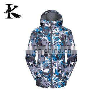 Fashion mens Camo jacket waterproof breathable softshell jacket