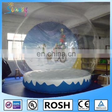 Giant Unique Indoor or Outdoor Inflatable Snow Globes For Christmas Advertising Decoration