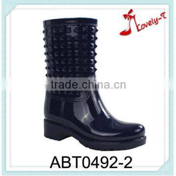 Factory hedgehog shoes woman knee high anti slip rain boots