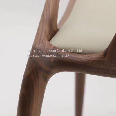 2023 New Design Armchair With Great Sensuality Carved in Wood photo-2