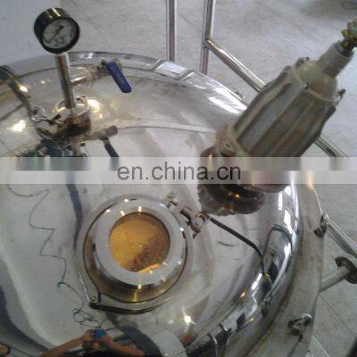 Industrial distiller essential oil extraction machine