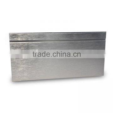 Decorative Feathering and Cobwebbing Sliver Aluminum Skirting Board