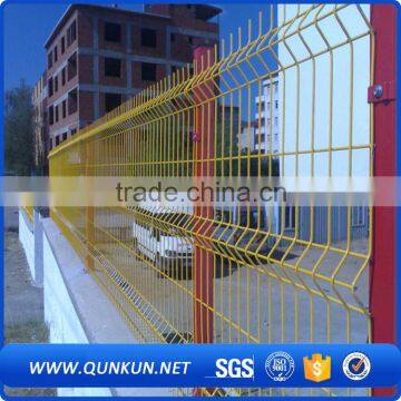 Factory Welded Iron Wire Mesh Fence Panel for Garden Fence Netting