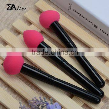 Soft magic beauty professional latex-free cosmetic wholesale makeup puff with handle