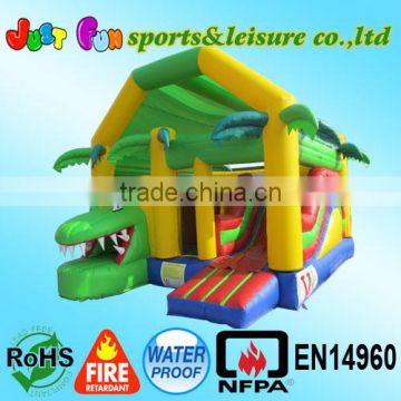 EN14960 certified inflatable bouncing castles, dargon commercial bounce houses