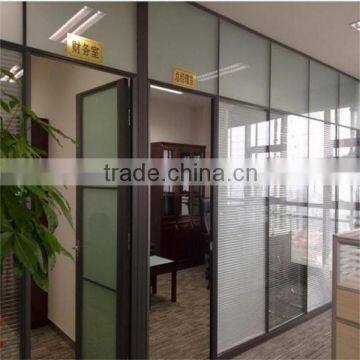 aluminum foldable partition wall with manual&electric blind inside