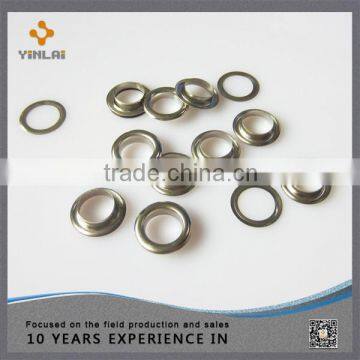 Metal eyelet set