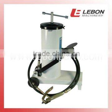 High Quality Grease Injector PHH65 Pedal Oil Injector