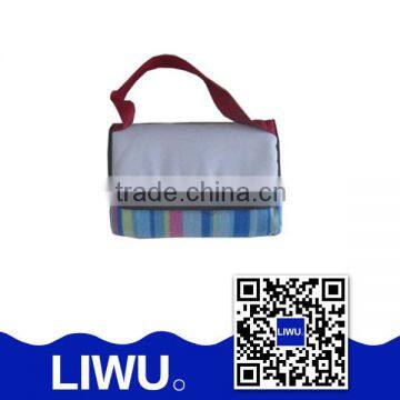 waterproof portable picnic blankets/folding plastic beach mat/padded pp