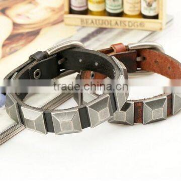 Unisex Women Punk Bracelet Silver Spike Rivet Cone Black Leather Cuff Wristband photo-3
