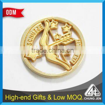 China Supplier Metal Cut Out Embossed Shopping Cart Euro Trolley Coin