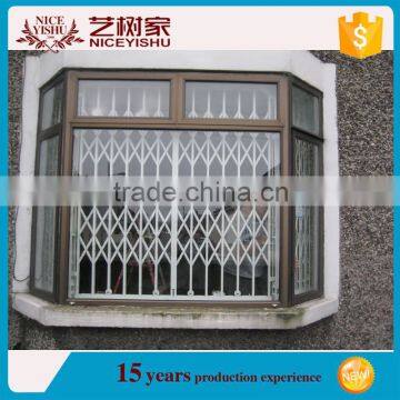 Simple iron window grills design / ornamental iron window grill