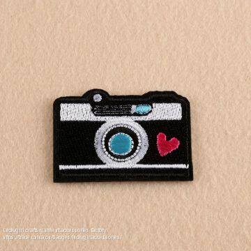 Wholesale Indian Blouse Patch Work Saree With Fancy Embroidery Design photo-3