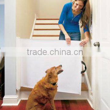 Hot sell metal and Nyloon Retractable dog playpen pet dog gate