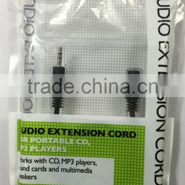 Audio extension cord for portable CD & MP3 players