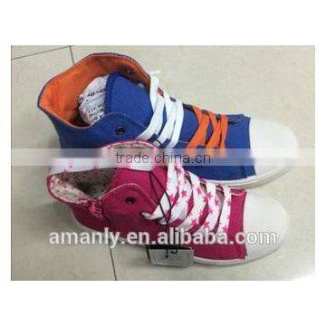 Kids canvas shoes