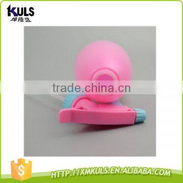 500ML Candy Color Hand Pressure Small Garden Plastic Kids Watering Can photo-5