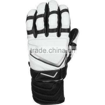 Black & White Ski gloves