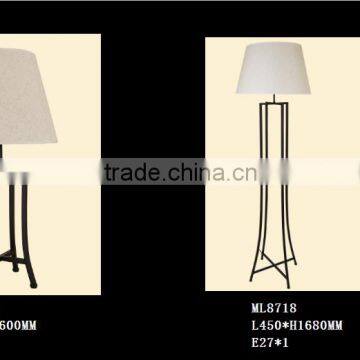 Competitive Price Modern IRON+CLOTH Energy Saving Living Room Floor Lamp RT9038