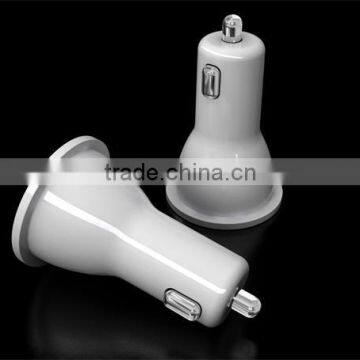 Universal Dual USB 5V 2.1A Car Charger for Mobile Phone