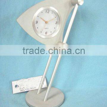 aluminum art metal desk clock,metal crafts table clock