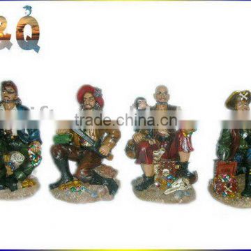 Polyresin pirate figurine home ornament