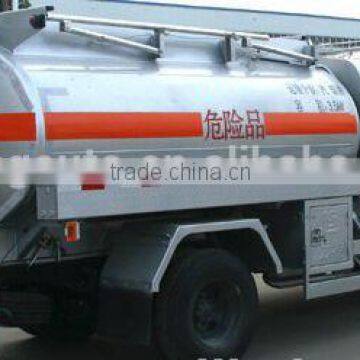 China Direct Factory Aluminum Alloy Fuel Full Tank Truck 9Tons photo-2