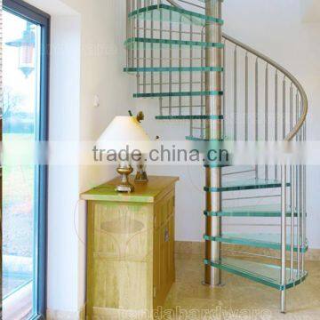 Tempered laminated glass steps Spiral Stairs For Indoor Stairs with vertical tube railing