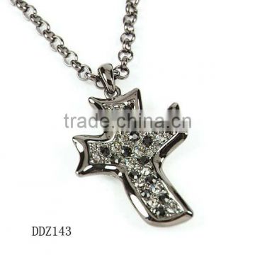 Fashion jewelry,Crystal /Rhinestone Necklace Wave Crossing Pendant