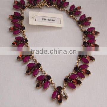 Red Color Clear Rhinestone Necklace, Flower Choker Crystal Necklace photo-2
