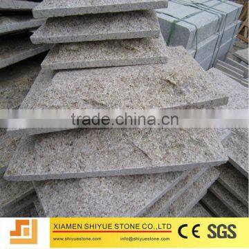 China Natural Yellow Granite Mushroom Stone