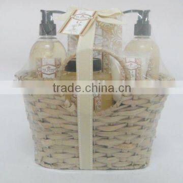 Vanilla Shower Gel and Body Lotion Bath Gift Set